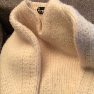 White, Ingo, made in Canada sweater